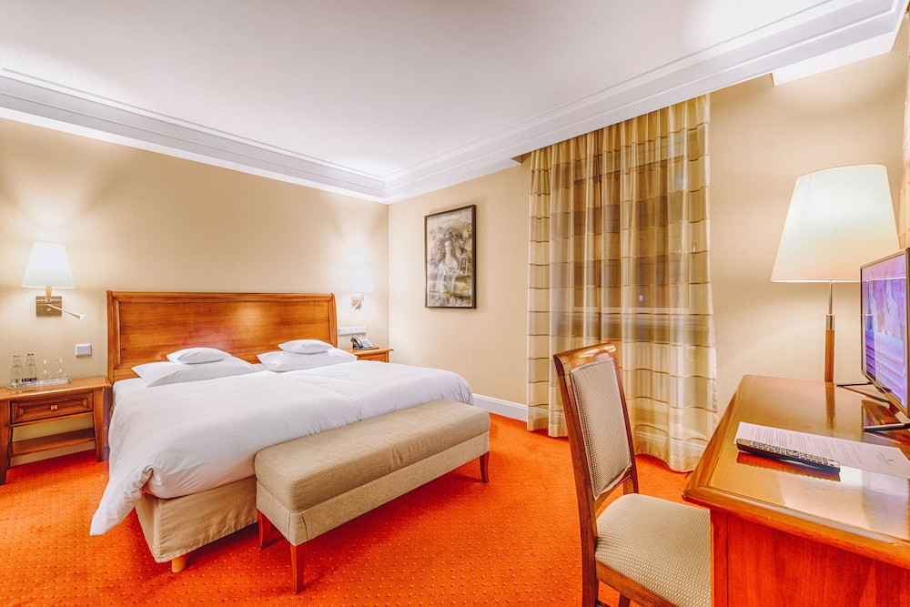 Hotel Moosburger Hof — Pfaffenhofen An Der Ilm — photo 5