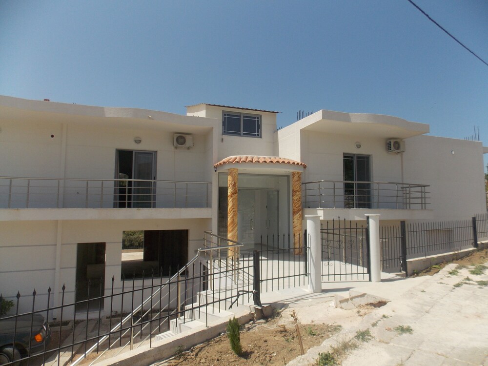 Hotel Irini in Sarande, Albania