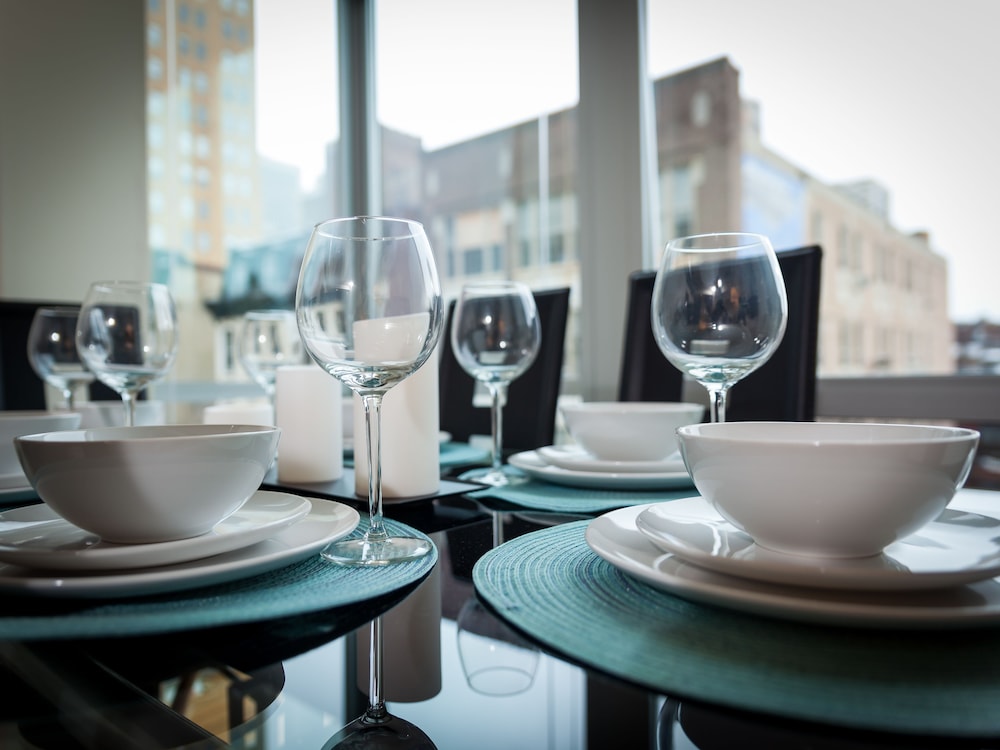 Pelican Fully Furnished Apartments — 4-Star Luxury Hotel in Philadelphia, United States