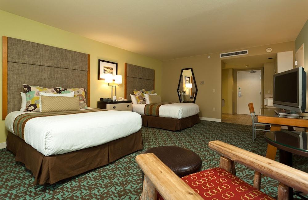 Campbell's Resort - photo 18