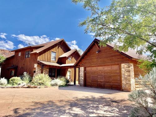 The Sanctuary by the Golf Course in Moab, United States