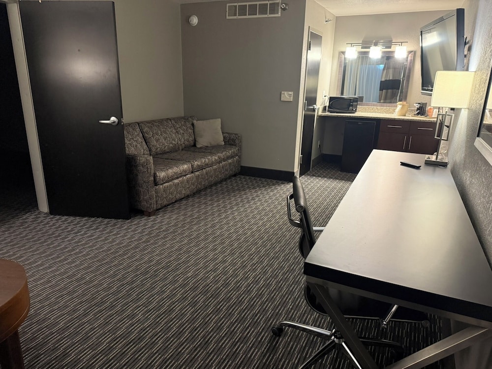 Sonesta Essential Rapid City - photo 39