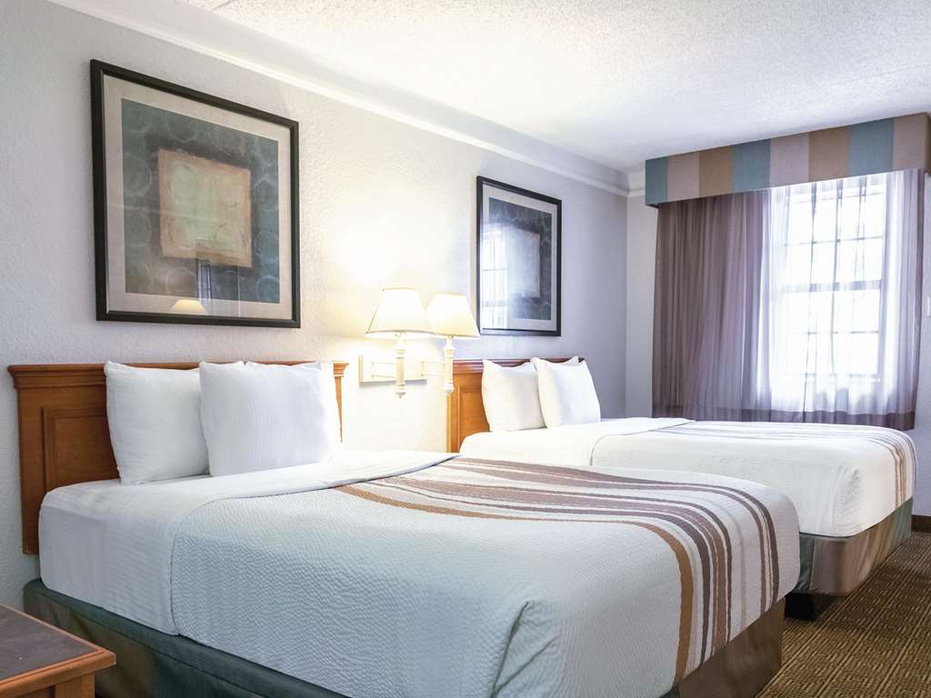 La Quinta Inn by Wyndham New Orleans West Bank Gretna - photo 7