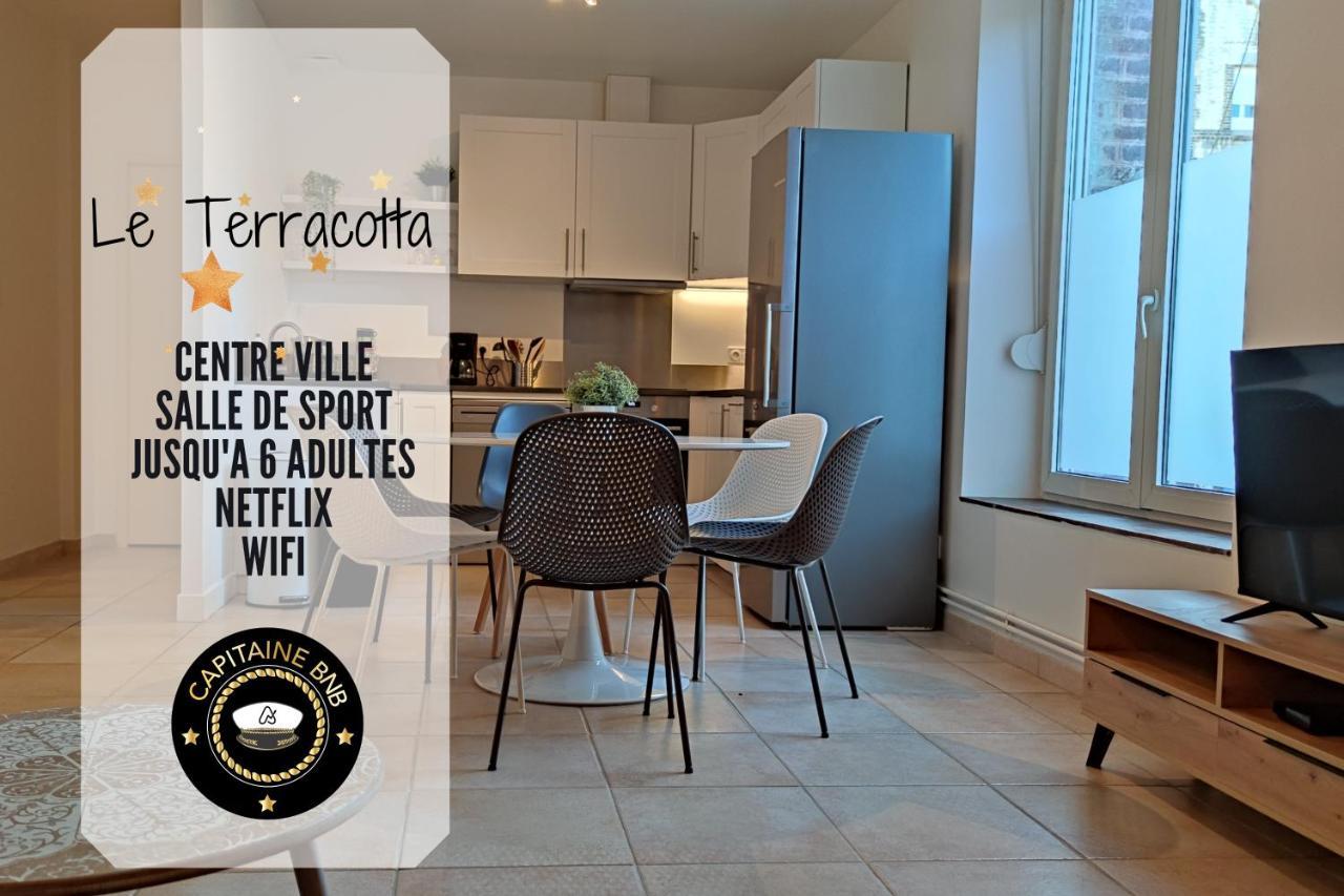 Le Terracotta Ideal Groupe Salle de Sport Parking Gratuit in Troyes, France