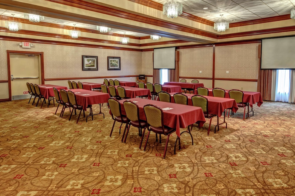 Hampton Inn Winchester - photo 35
