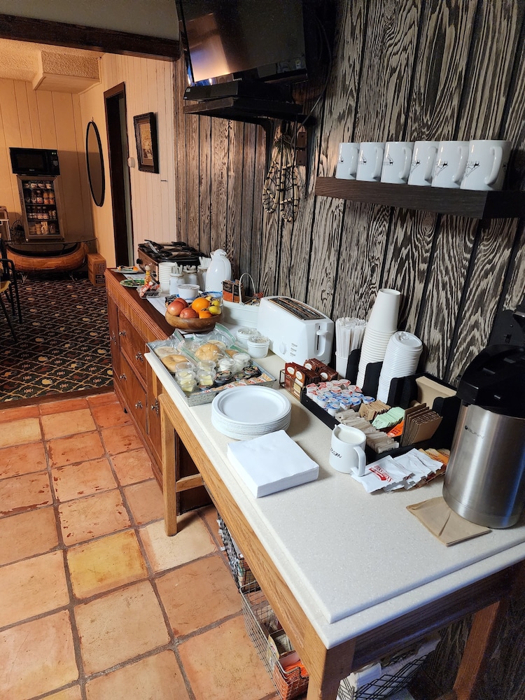 The Carter inn - photo 18