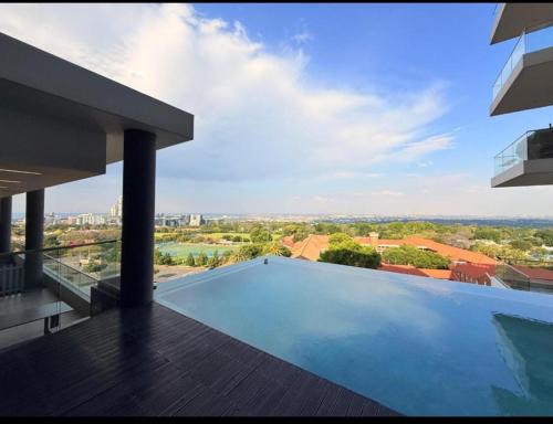 Ilovo central — 4-Star Luxury Hotel in Johannesburg, South Africa