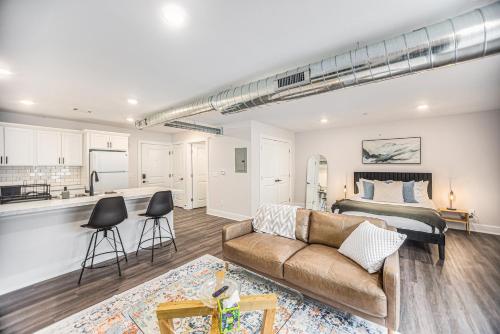 Upscale Abode Brand New Corporate Apt Downtown — 4-Star Luxury Hotel in Grand Rapids, United States