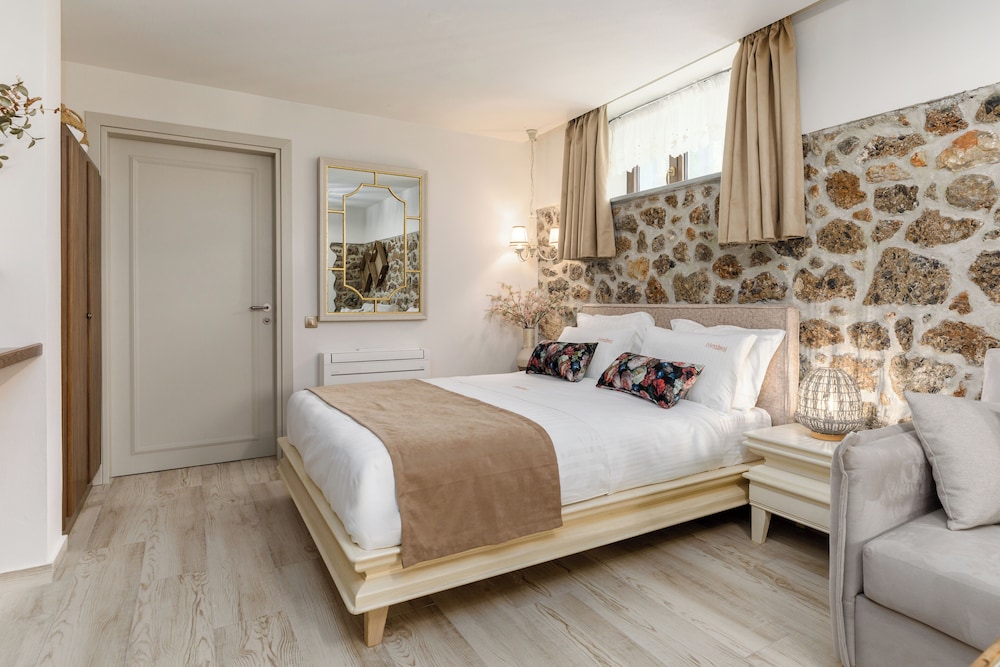 Meydani Suites in Litochoro, Greece
