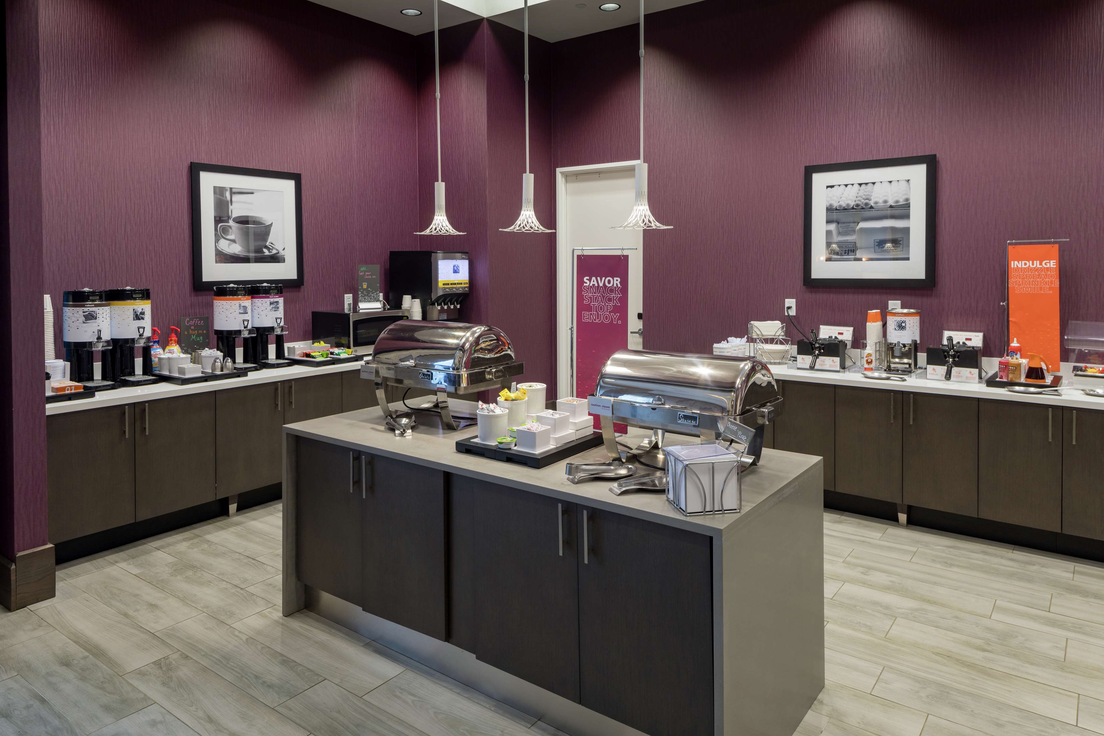Hampton Inn & Suites Asheville Biltmore Area - photo 19