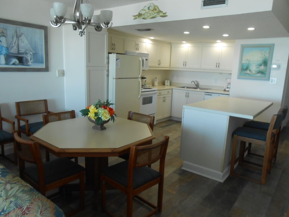 0308 Waters Edge Resort 1 Bedroom Condo by Redawning - photo 20