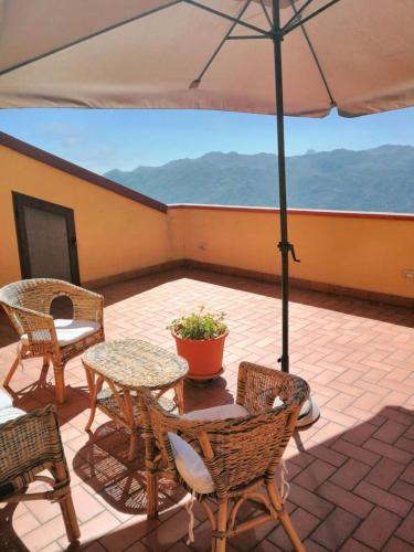 Modern apartment Casalvecchio Siculo 95 m mountain view — 4-Star Luxury Hotel in Casalvecchio Siculo, Italy