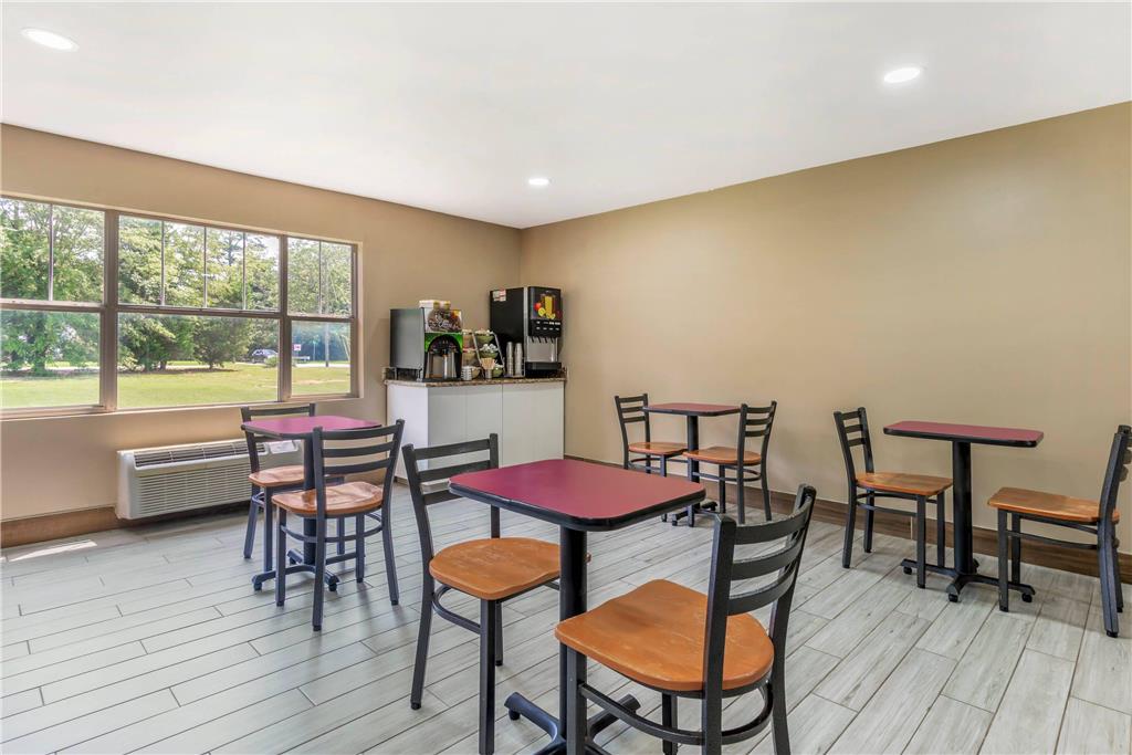 Quality Inn Loganville US Highway 78 - photo 27