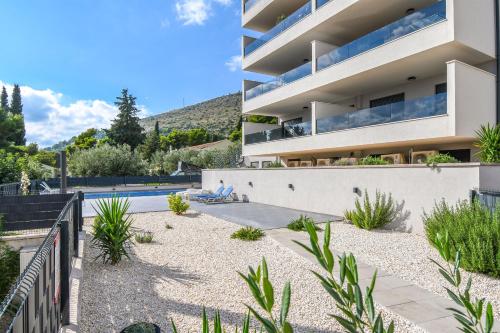 Apartment Rozalia — 4-Star Luxury Hotel in Trogir, Croatia