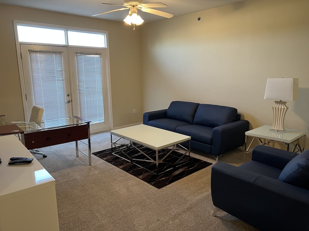 Washburn Hotel Suites - photo 20