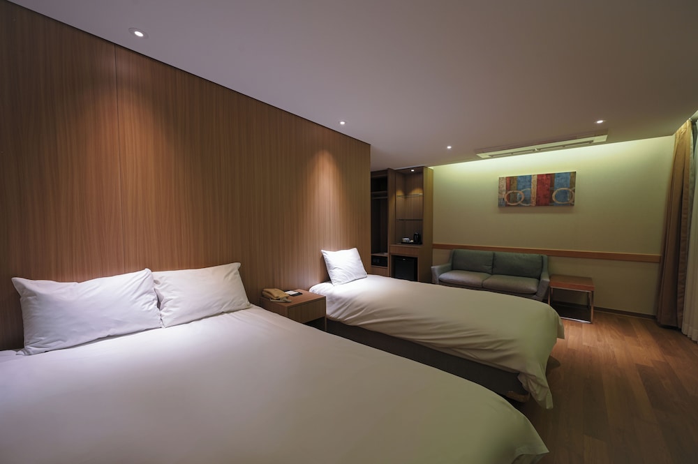 Astar Hotel — hotel in Jeju City