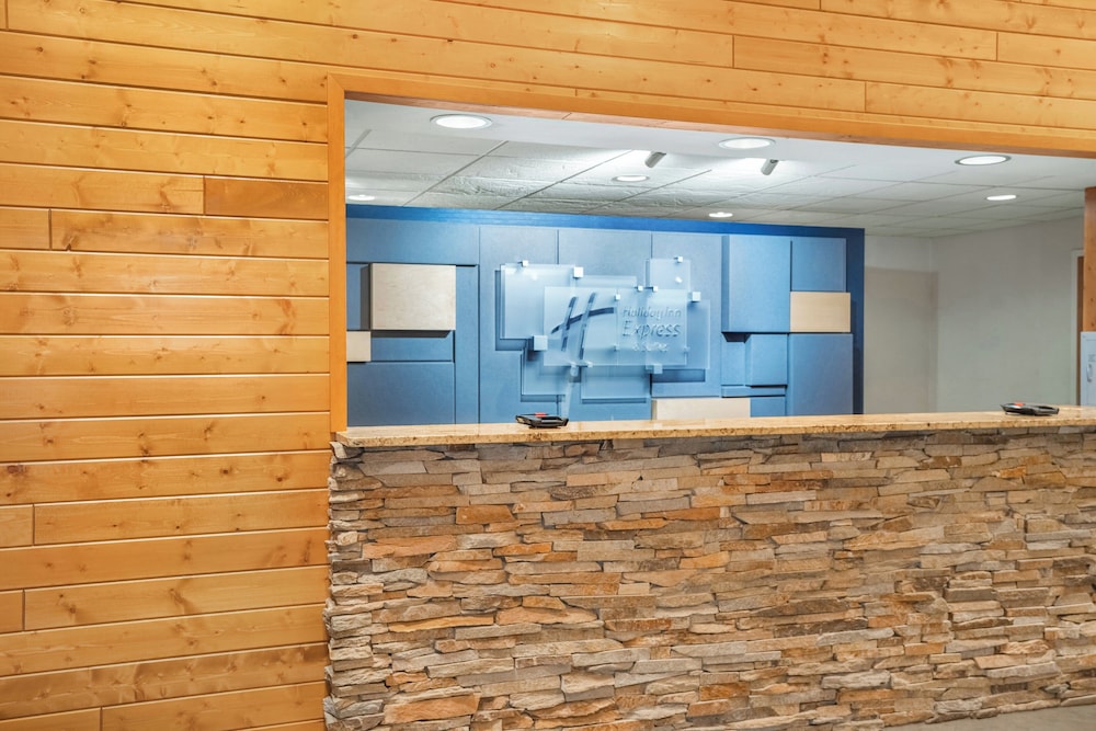 Holiday Inn Express & Suites Hayward by IHG - photo 106