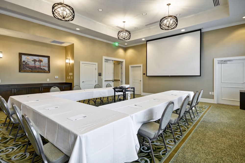 Hampton Inn & Suites Charleston Airport - photo 47