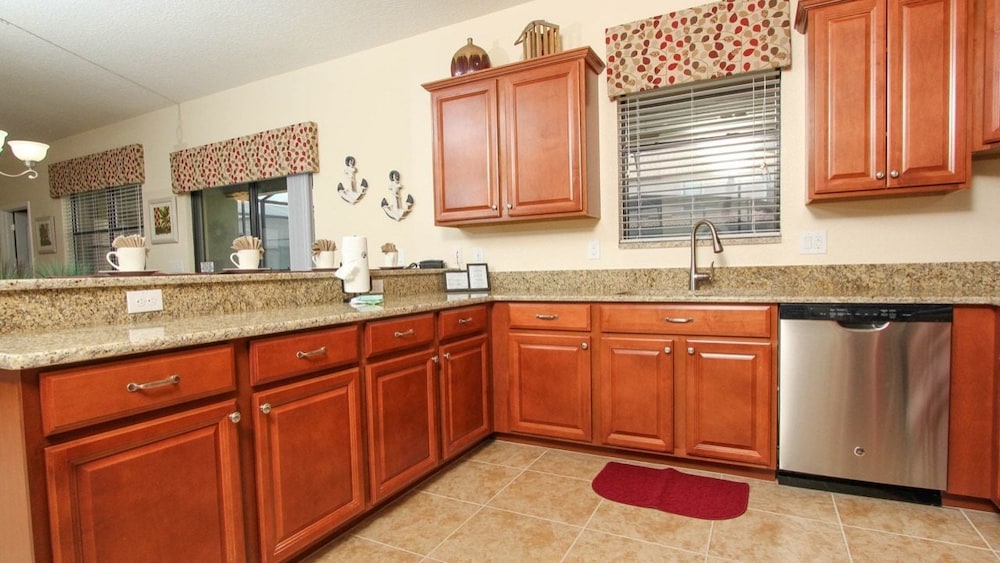 Grhmyr1471 Champions Gate Resort 6 Bed 6 Baths House - photo 26