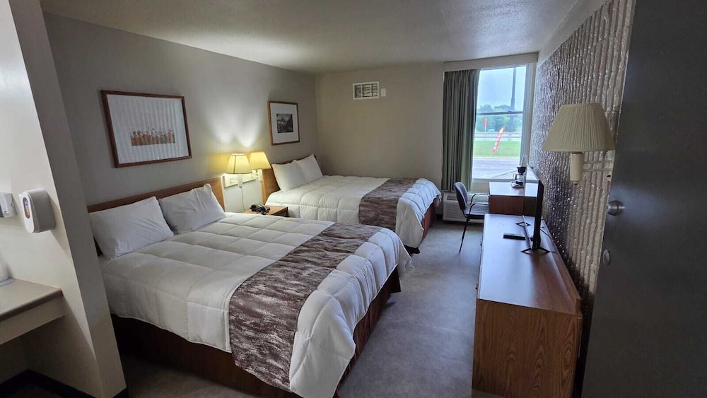 Smartwood Inn - photo 17