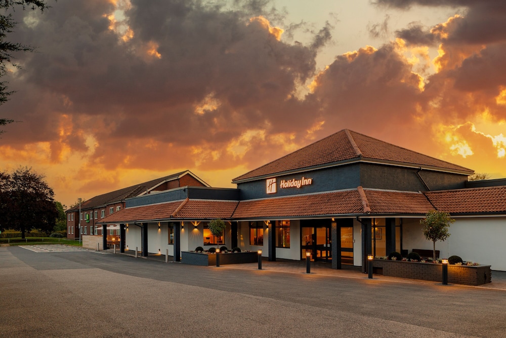Holiday Inn High Wycombe M40 Jct.4 by IHG