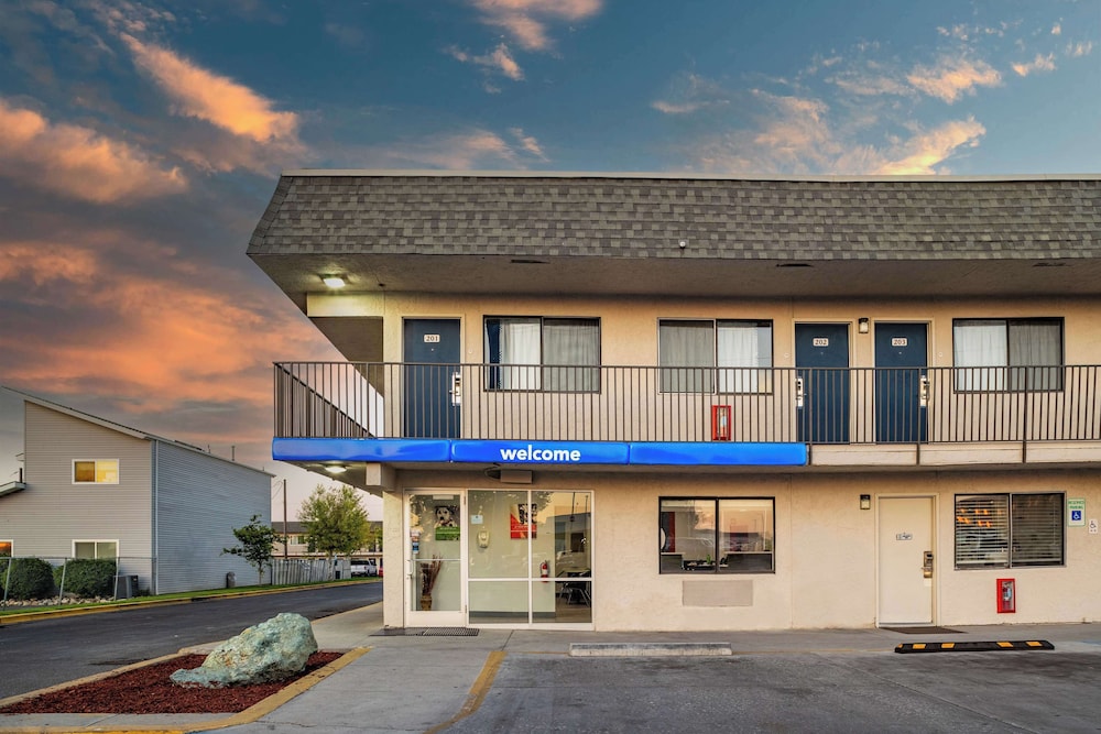 Motel 6 Twin Falls ID — hotel in Twin Falls