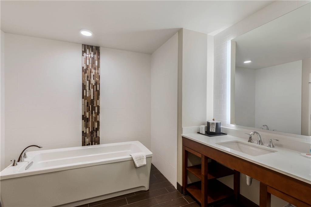 Comfort Suites Loveland - photo 23