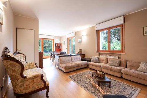 Luxury Apartments Rifugio dell'eleganza Pescara — 4-Star Luxury Hotel in Pescara, Italy
