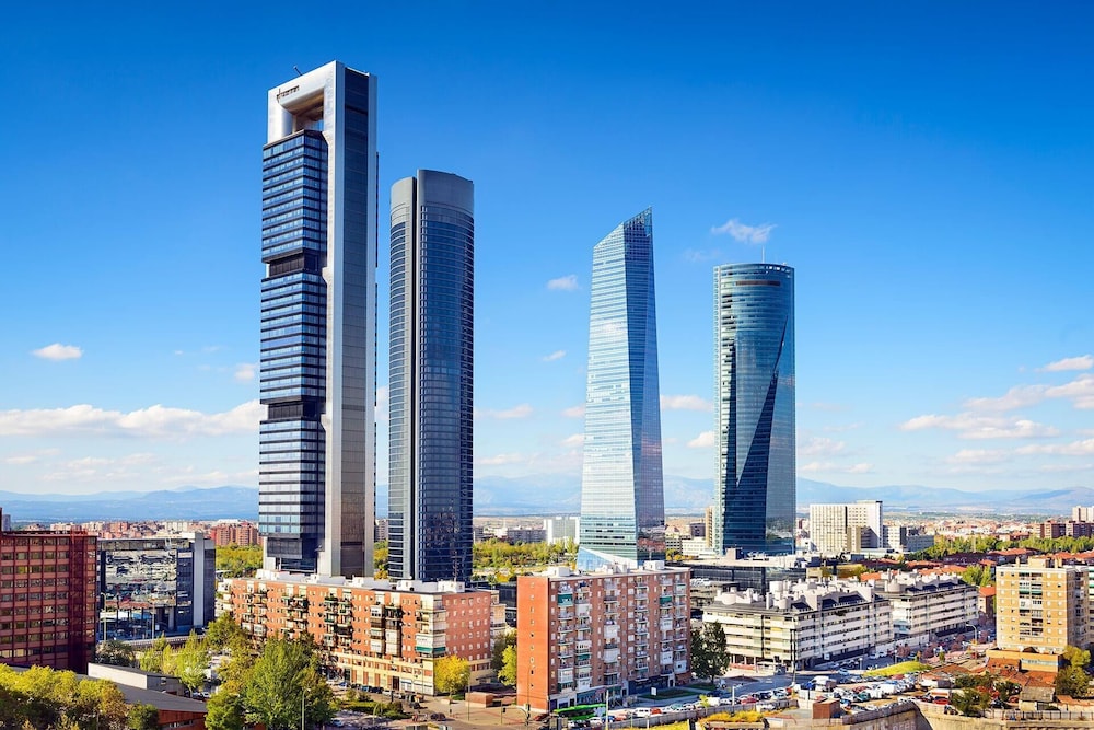 Hostel Sofía hotel Almenara Madrid
