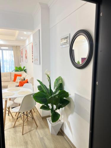 Phare's 1BR with AC & Rooftop Swimming Pool Westlands