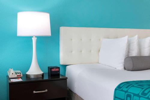 Howard Johnson by Wyndham Rock Hill — hotel in Rock Hill
