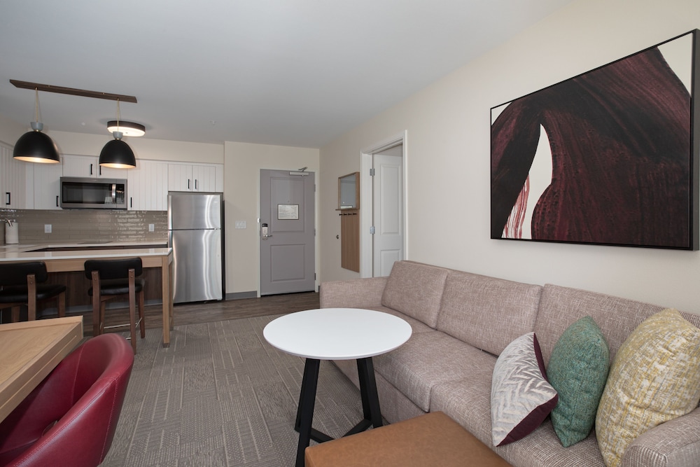 Staybridge Suites Carson City Tahoe Area by IHG - photo 8
