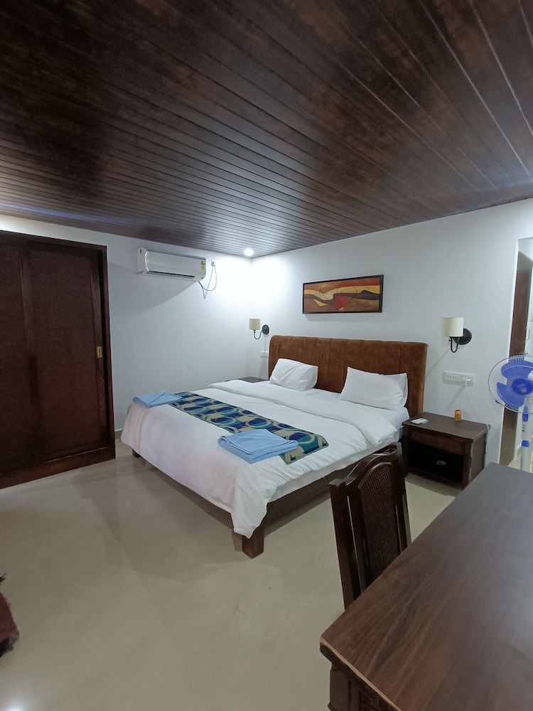 Grand Sea Shades Goa in Canacona, India