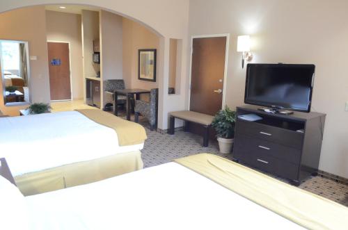 Aspen Grand Hotel Houston - photo 34