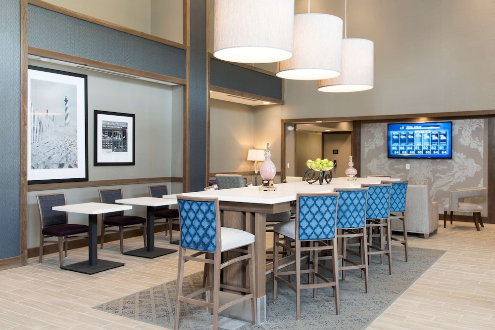 Hampton Inn & Suites Michigan City - photo 19