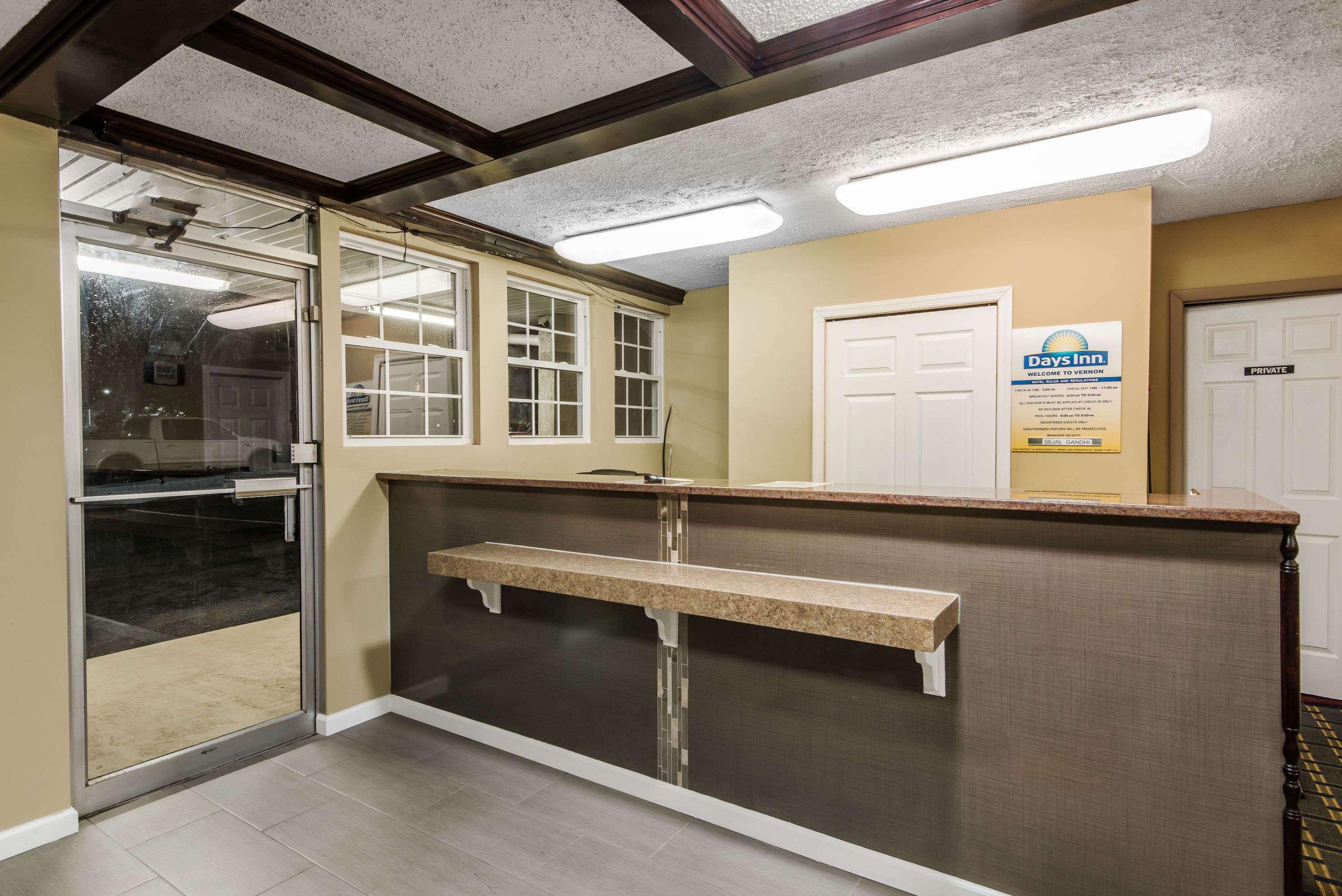 Vernon Motel - photo 8