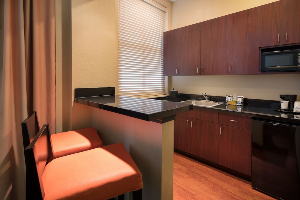 Hampton Inn & Suites Ogden - photo 14