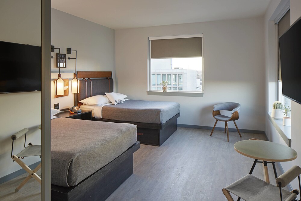 Moxy Denver Cherry Creek - photo 5