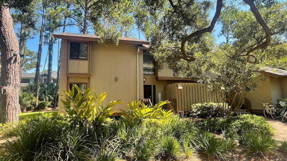 1405 South Beach Villas at the Sea Pines Resort - photo 6