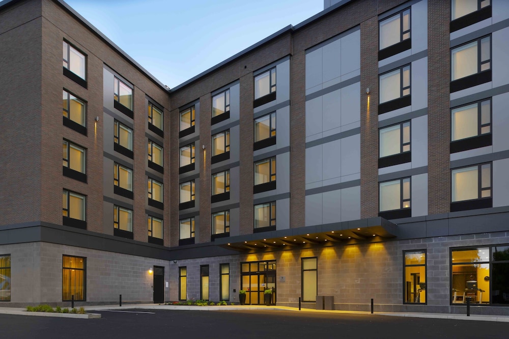 Staybridge Suites Boston Logan Airport Revere by IHG - photo 50