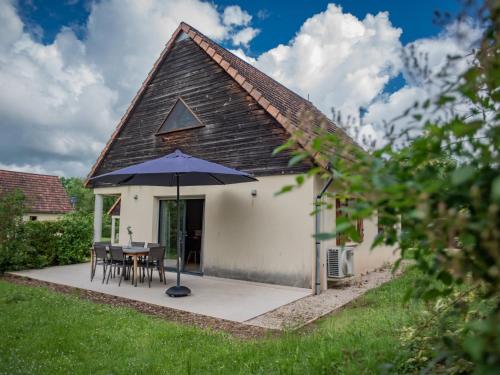 Le Lac Bleu 22 — hotel in Lacapelle-Marival