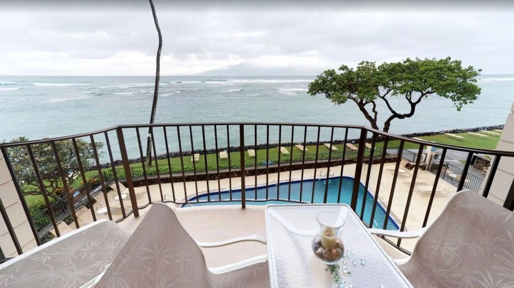 Love & Discover the Place of Your Dreams in 305 Lahaina - photo 5