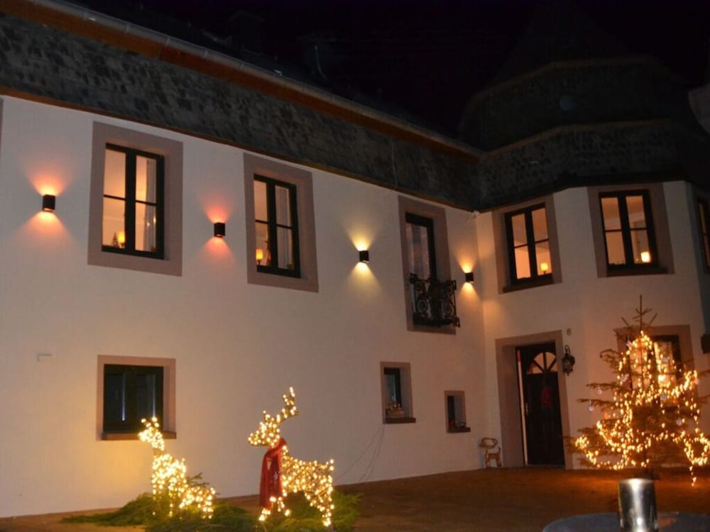 Halfenschanke Modern Retreat — hotel in Piesport
