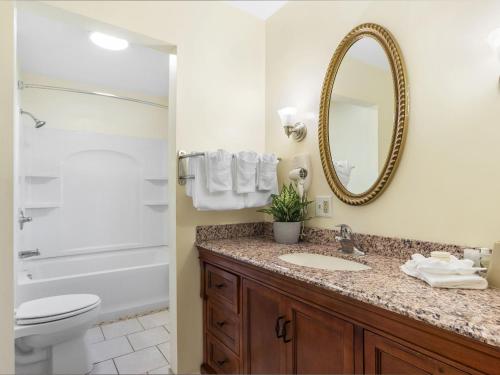 Blue Spruce Inn & Suites - photo 13