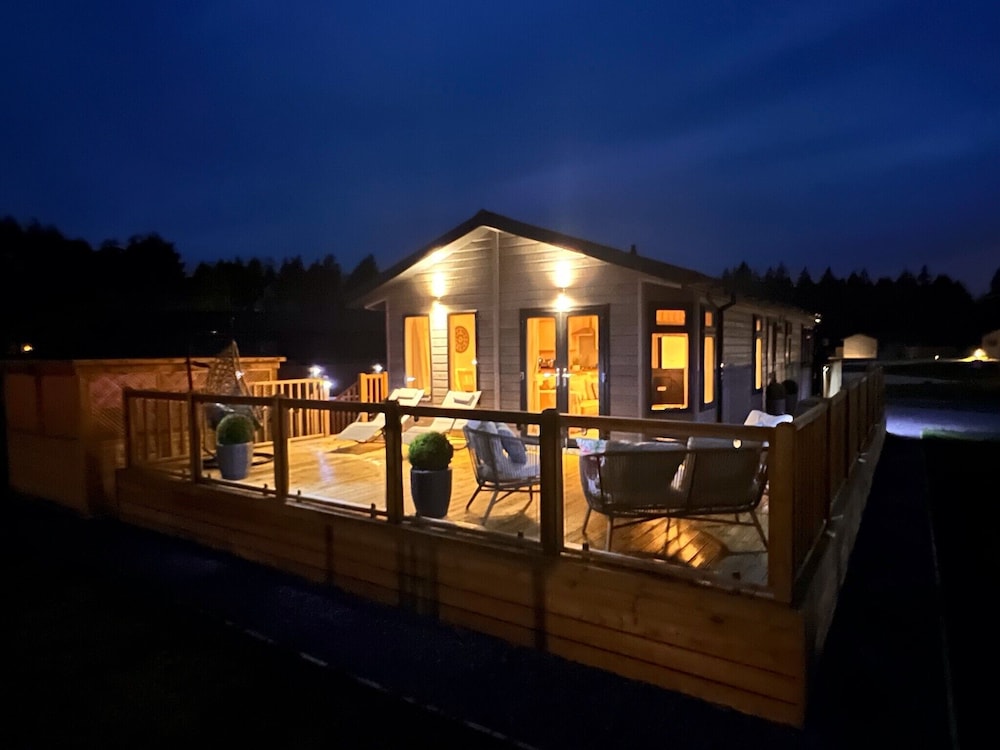 Hollicarrs Bluebell Lodge