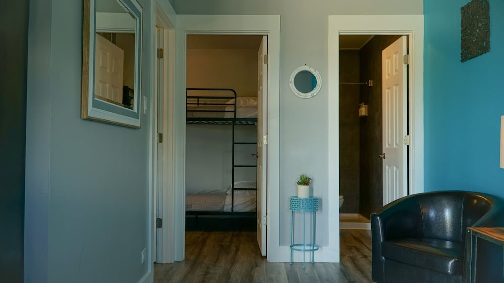 Alexanders Landing - photo 25