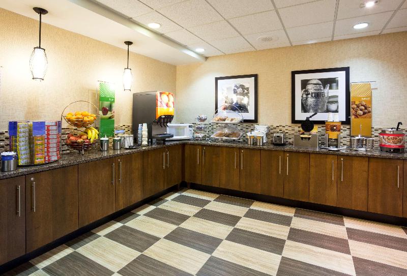 Hampton Inn Rockford - photo 75