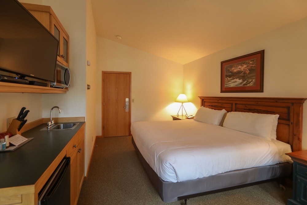 Meadow Lake Resort & Condos - photo 29