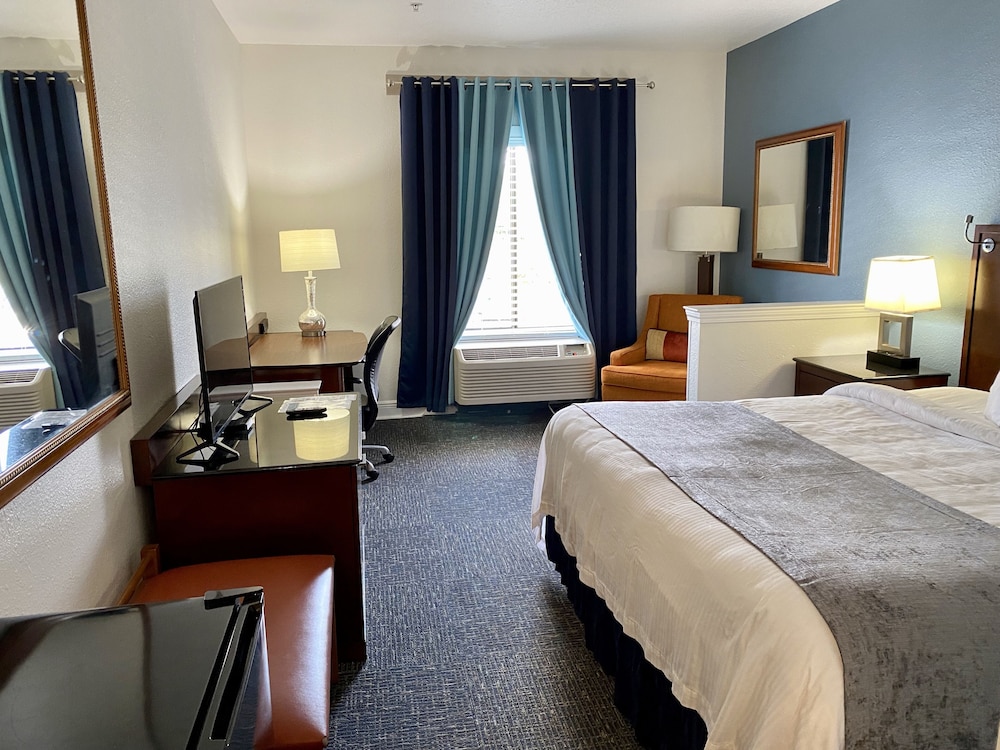 Hotel Pensacola - photo 34