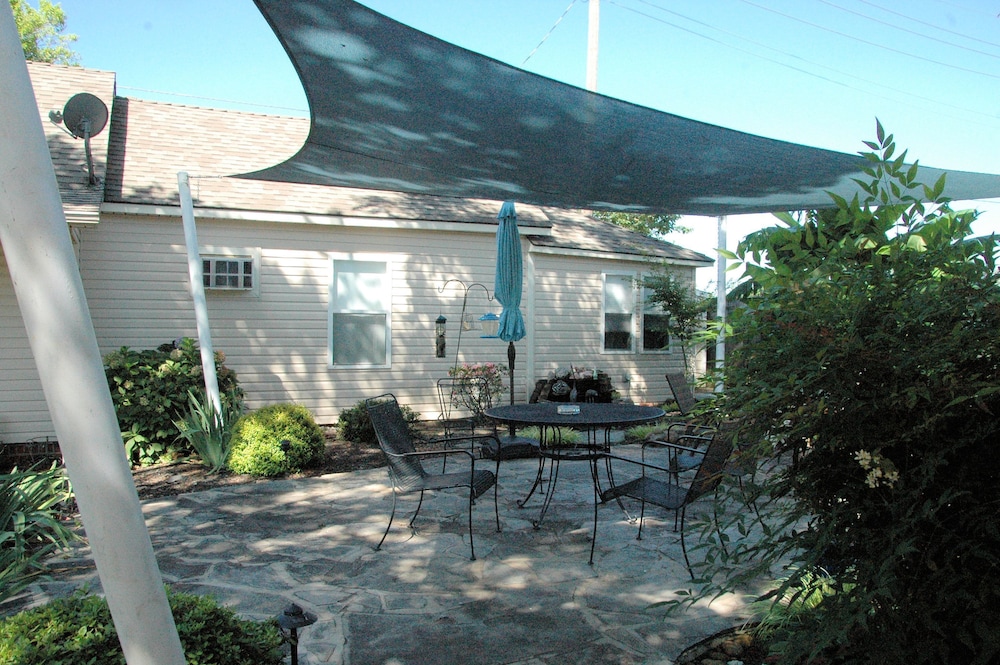 Janssen Park Place B&B - photo 17